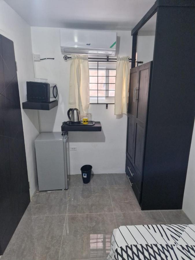 Amharic Otel Kingston Dış mekan fotoğraf